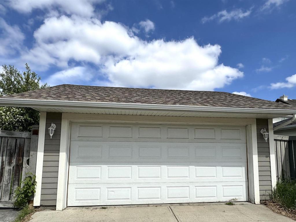 












9923 145 Avenue

,
Edmonton,




AB
T5E 6M2

