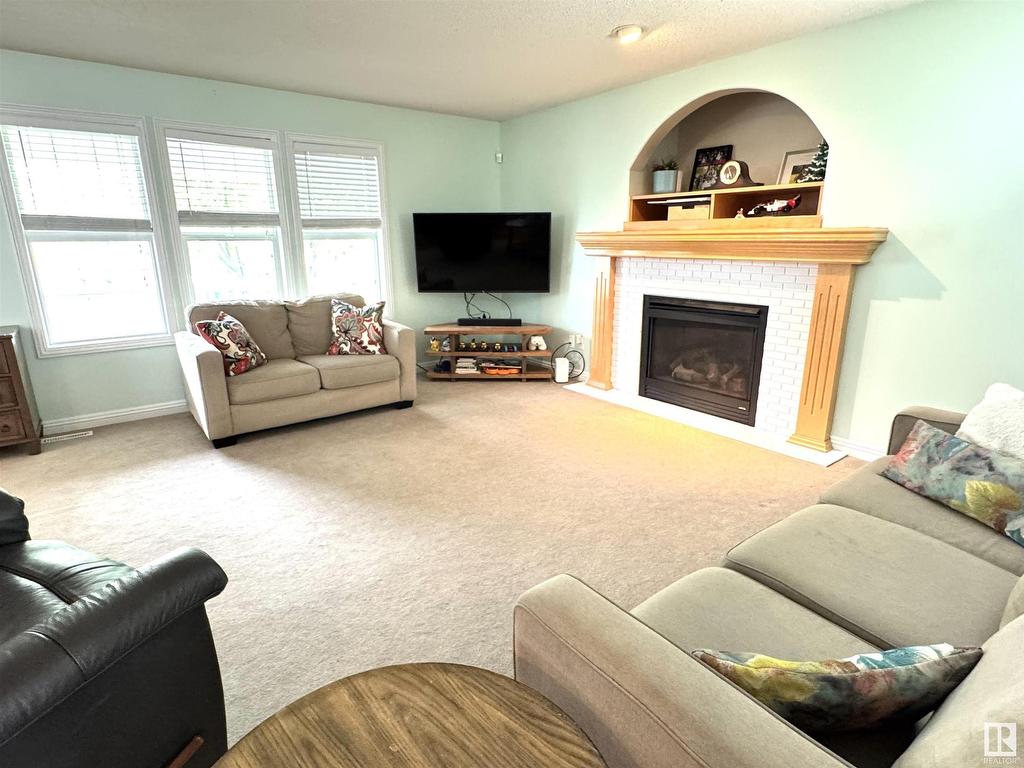 












9923 145 Avenue

,
Edmonton,




AB
T5E 6M2

