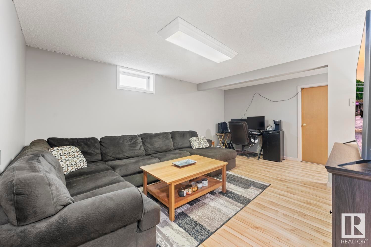 












4508 49 Avenue

,
Cold Lake,




AB
T9M 1Z6

