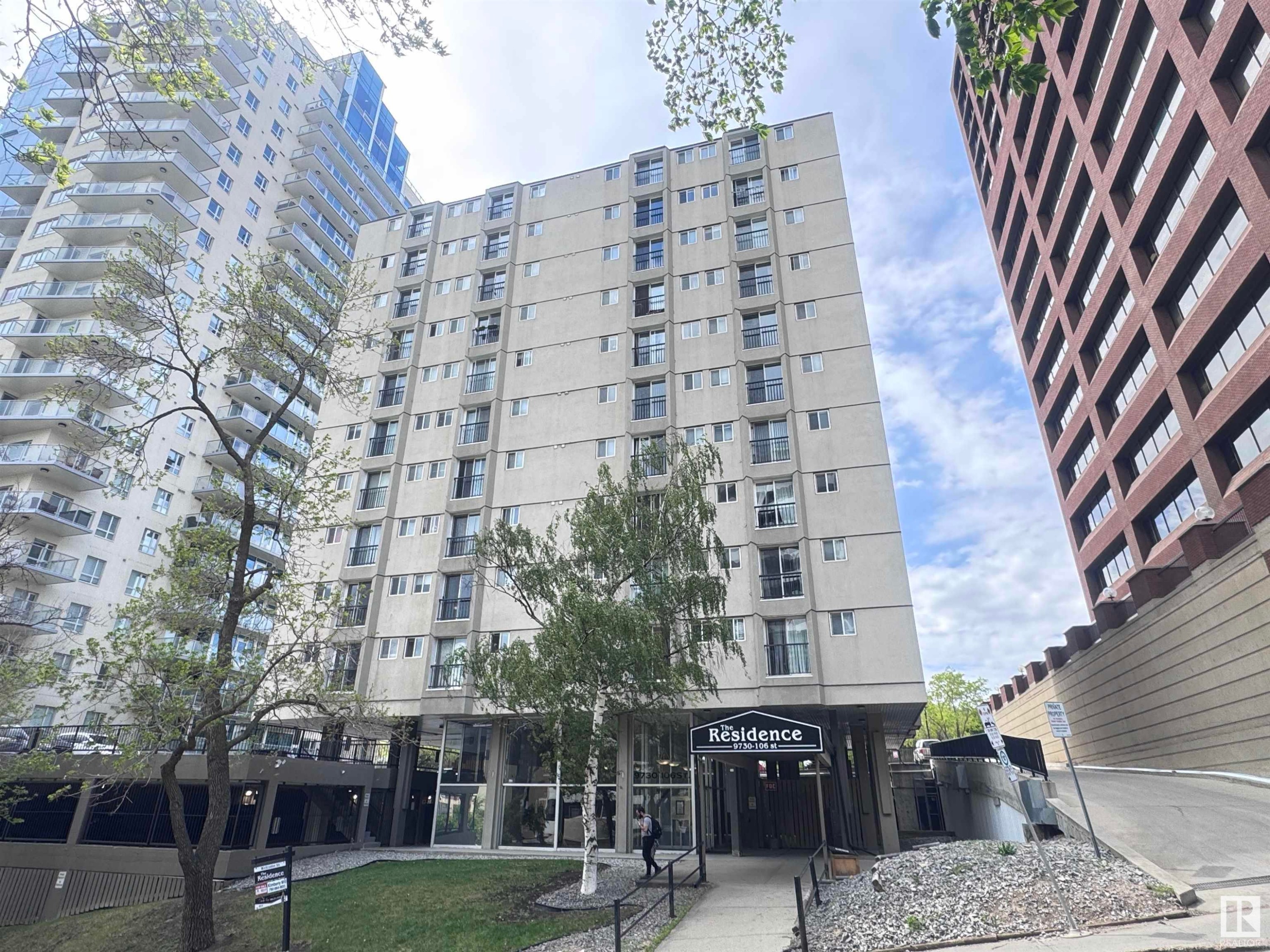 












505 9730 106 Street

,
Edmonton,




AB
T5K 1B7

