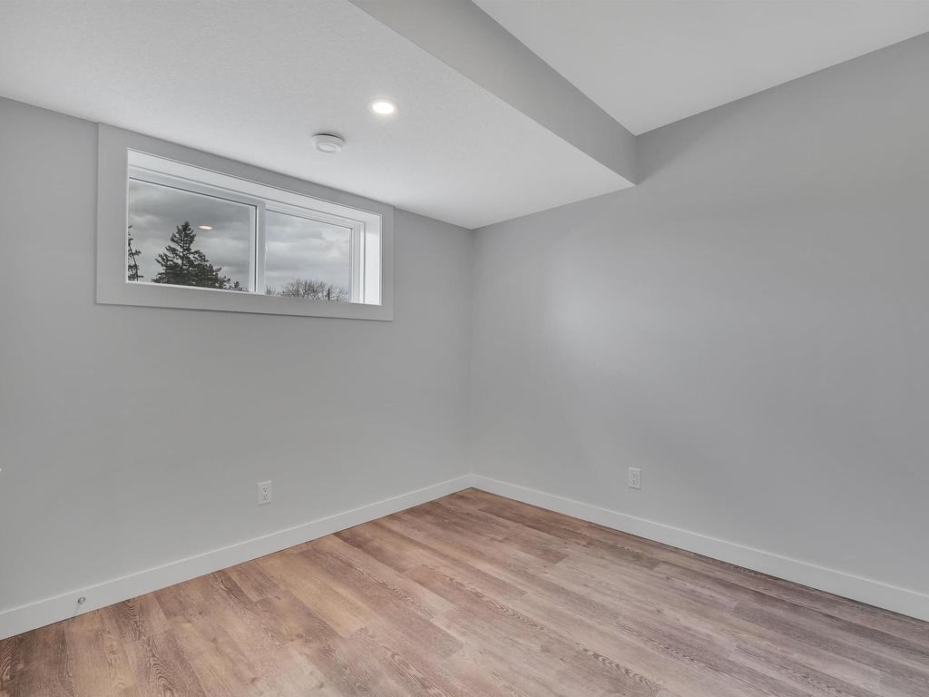 












5006 & 5008 48 Avenue

,
Leduc,




AB
T9E 7H7

