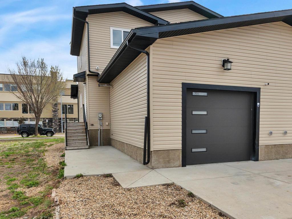 












5006 & 5008 48 Avenue

,
Leduc,




AB
T9E 7H7

