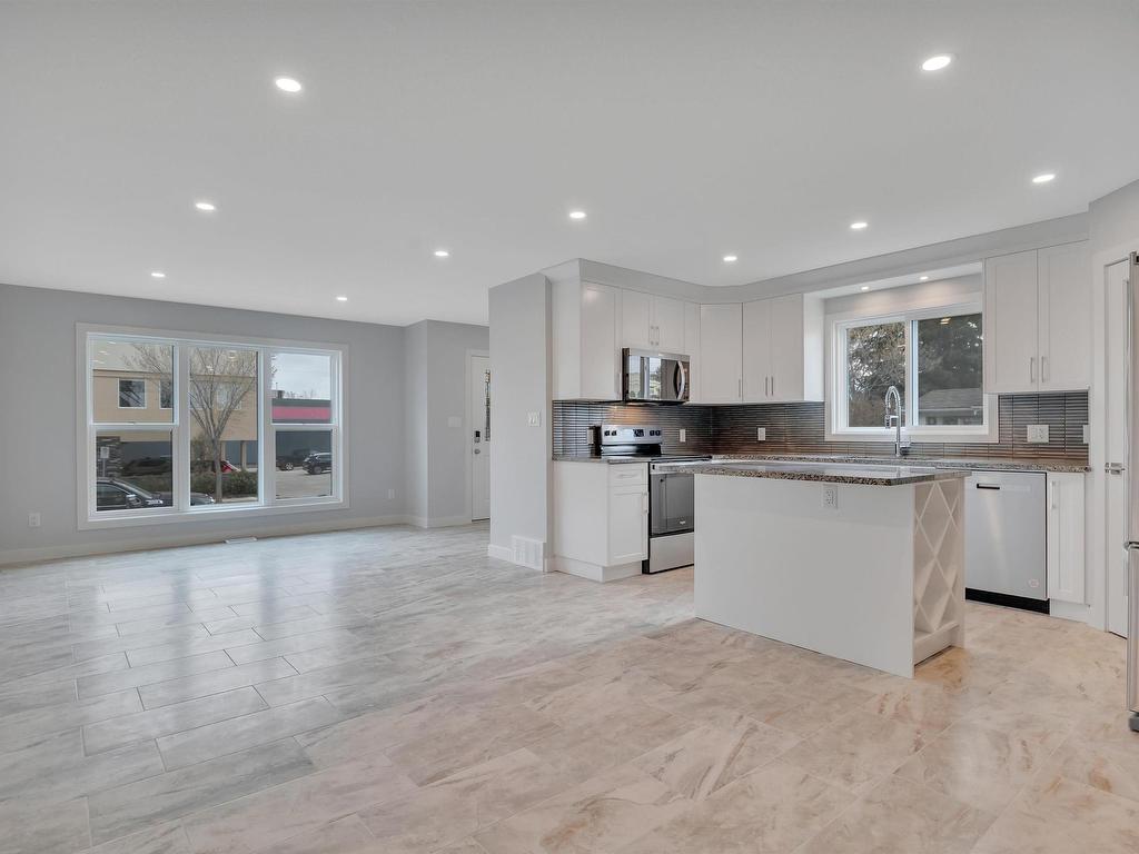 












5006 & 5008 48 Avenue

,
Leduc,




AB
T9E 7H7

