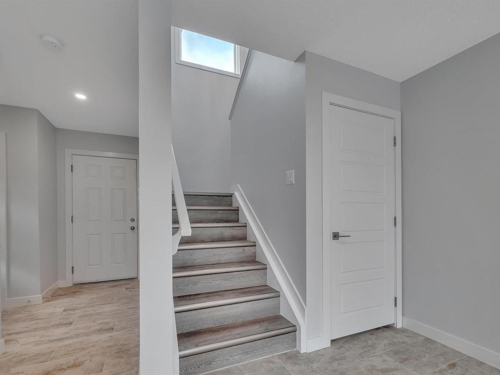 












5006 & 5008 48 Avenue

,
Leduc,




AB
T9E 7H7

