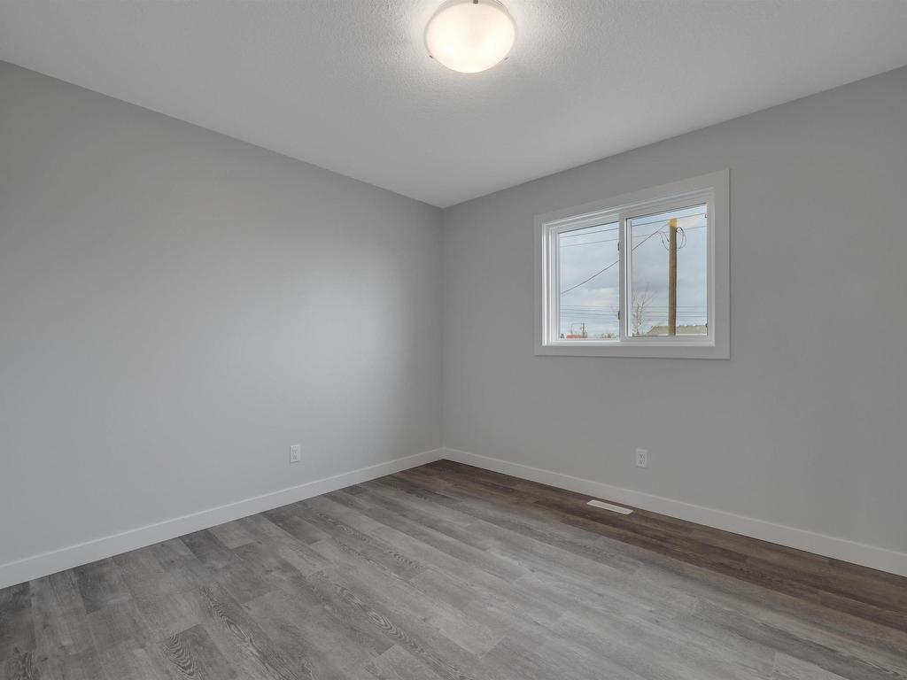 












5006 & 5008 48 Avenue

,
Leduc,




AB
T9E 7H7

