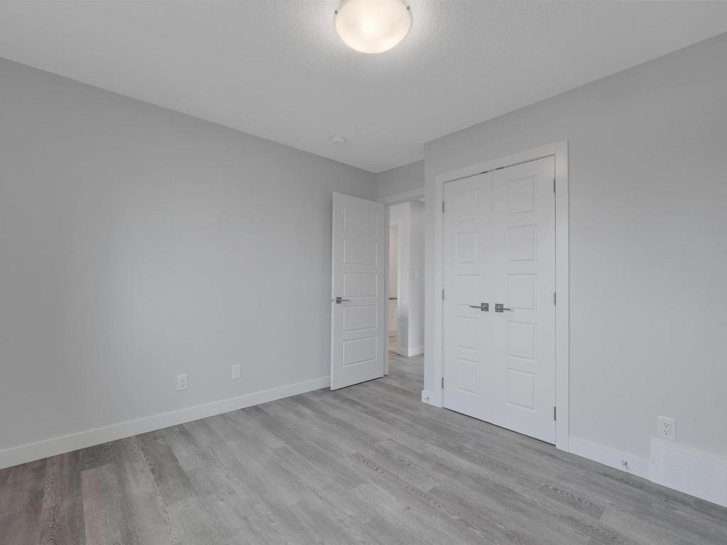 












5006 & 5008 48 Avenue

,
Leduc,




AB
T9E 7H7

