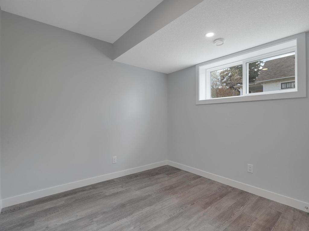 












5006 & 5008 48 Avenue

,
Leduc,




AB
T9E 7H7

