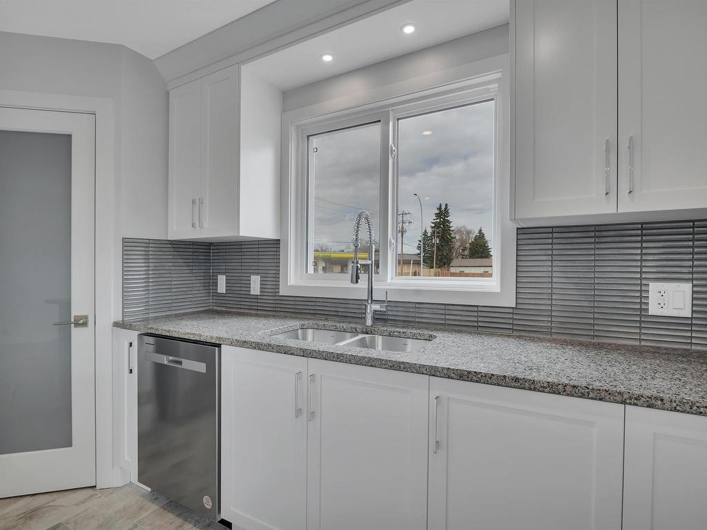 












5006 & 5008 48 Avenue

,
Leduc,




AB
T9E 7H7

