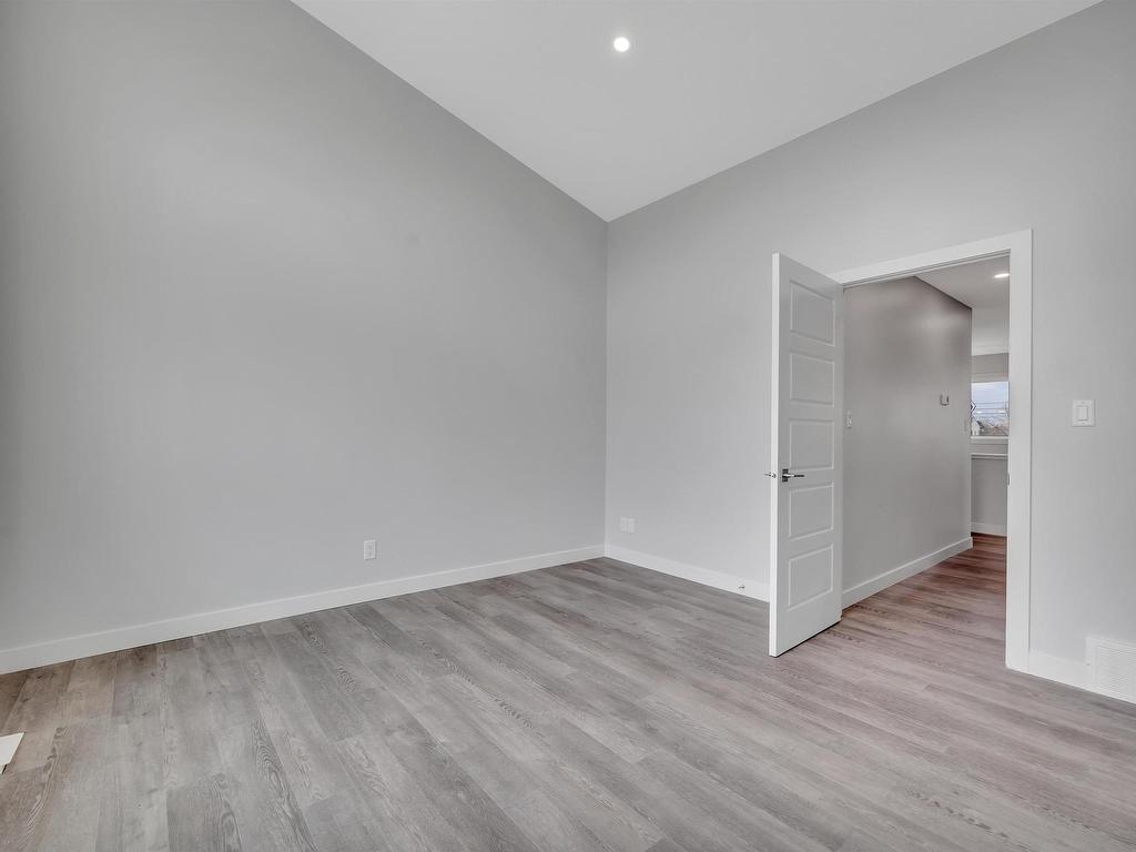 












5006 & 5008 48 Avenue

,
Leduc,




AB
T9E 7H7

