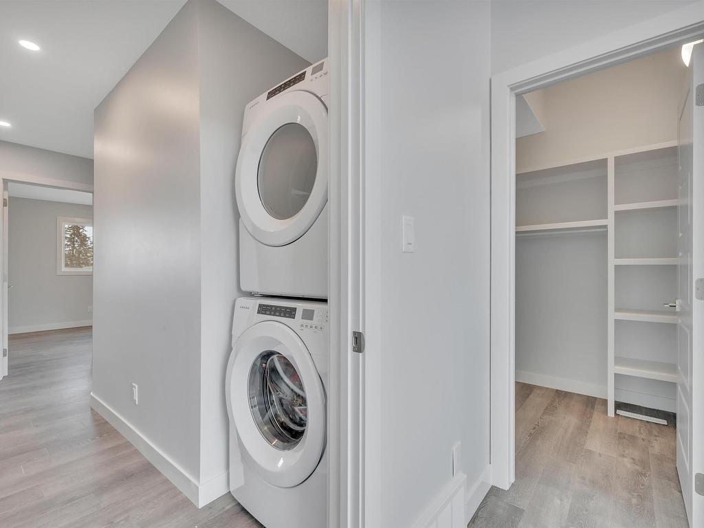 












5006 & 5008 48 Avenue

,
Leduc,




AB
T9E 7H7

