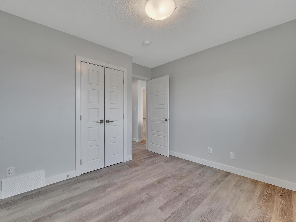 












5006 & 5008 48 Avenue

,
Leduc,




AB
T9E 7H7

