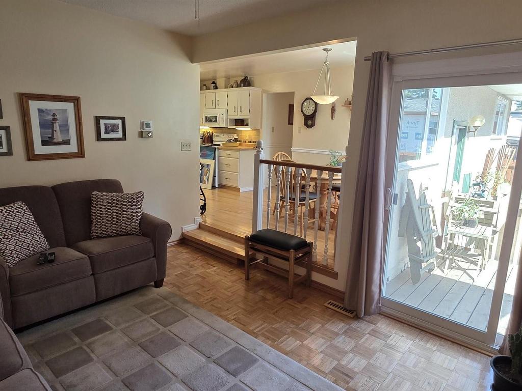 












7715 173 Street

,
Edmonton,




AB
T5T 0E5

