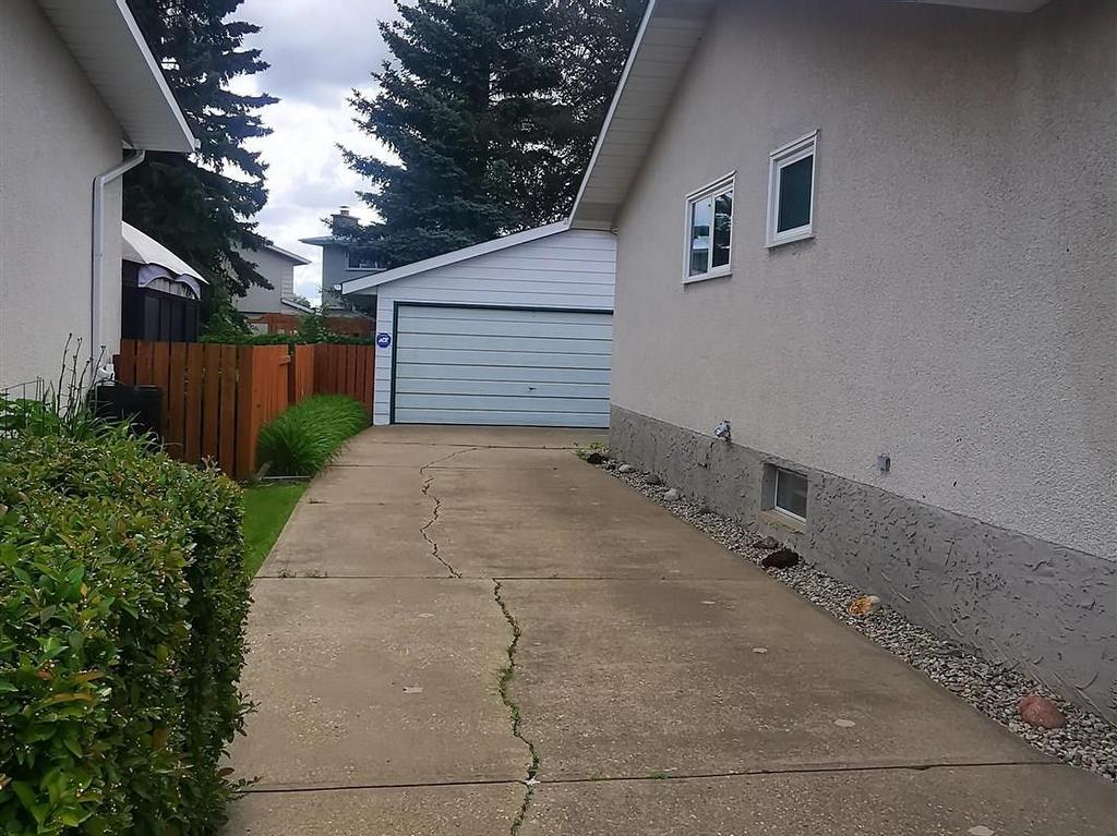 












7715 173 Street

,
Edmonton,




AB
T5T 0E5

