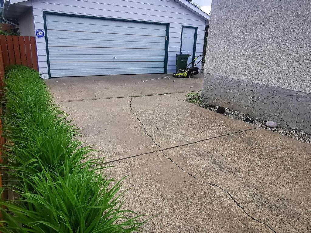 












7715 173 Street

,
Edmonton,




AB
T5T 0E5


