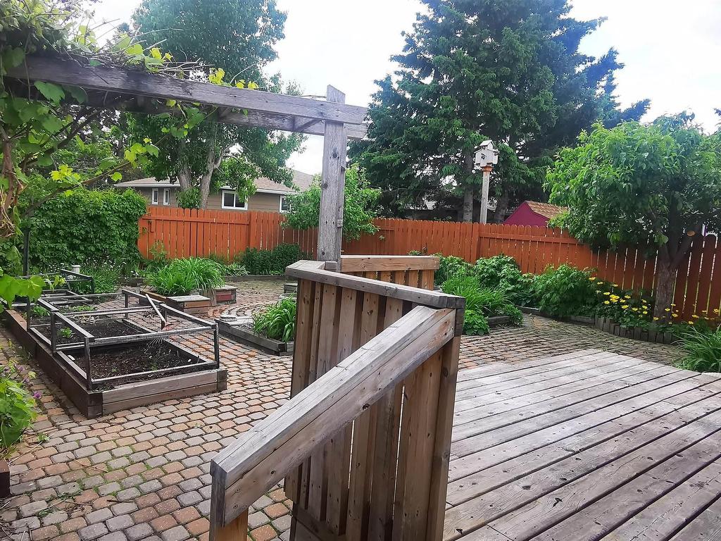 












7715 173 Street

,
Edmonton,




AB
T5T 0E5

