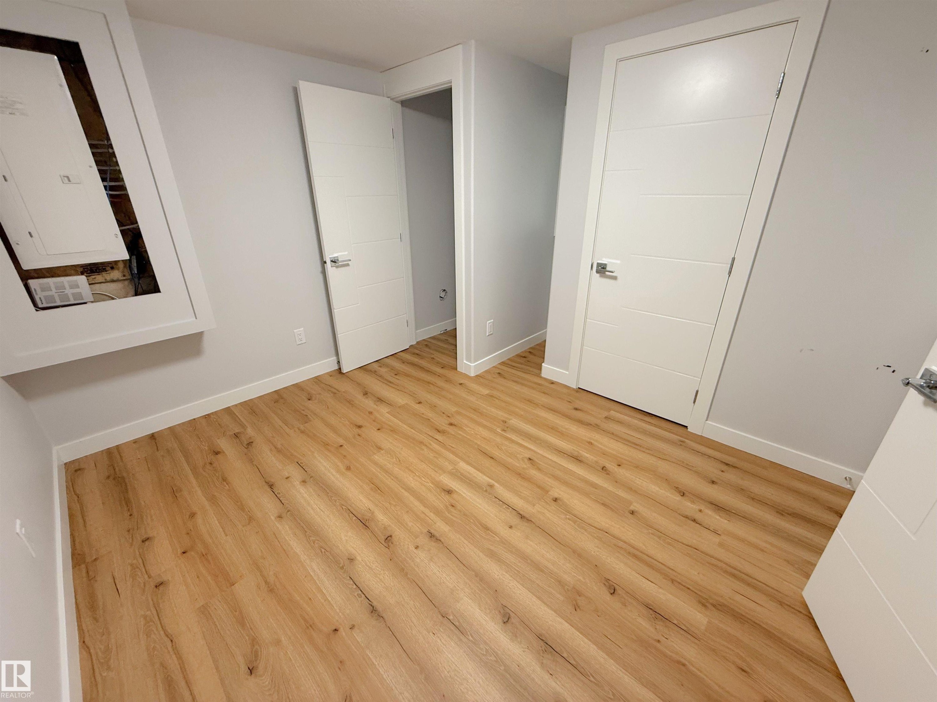 












82 MEADOWLAND Way

,
Spruce Grove,




AB
T7X 0S4


