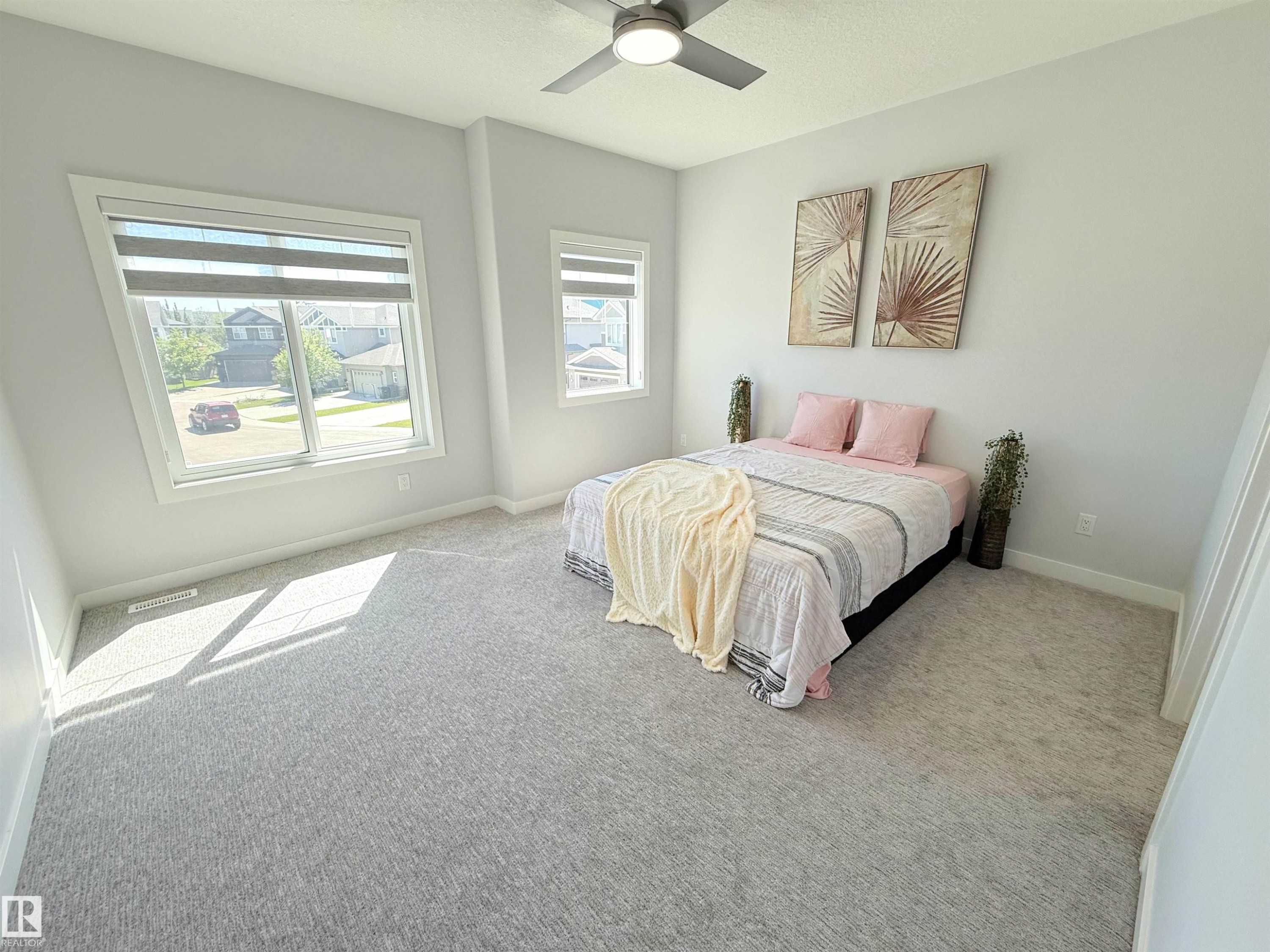 












82 MEADOWLAND Way

,
Spruce Grove,




AB
T7X 0S4

