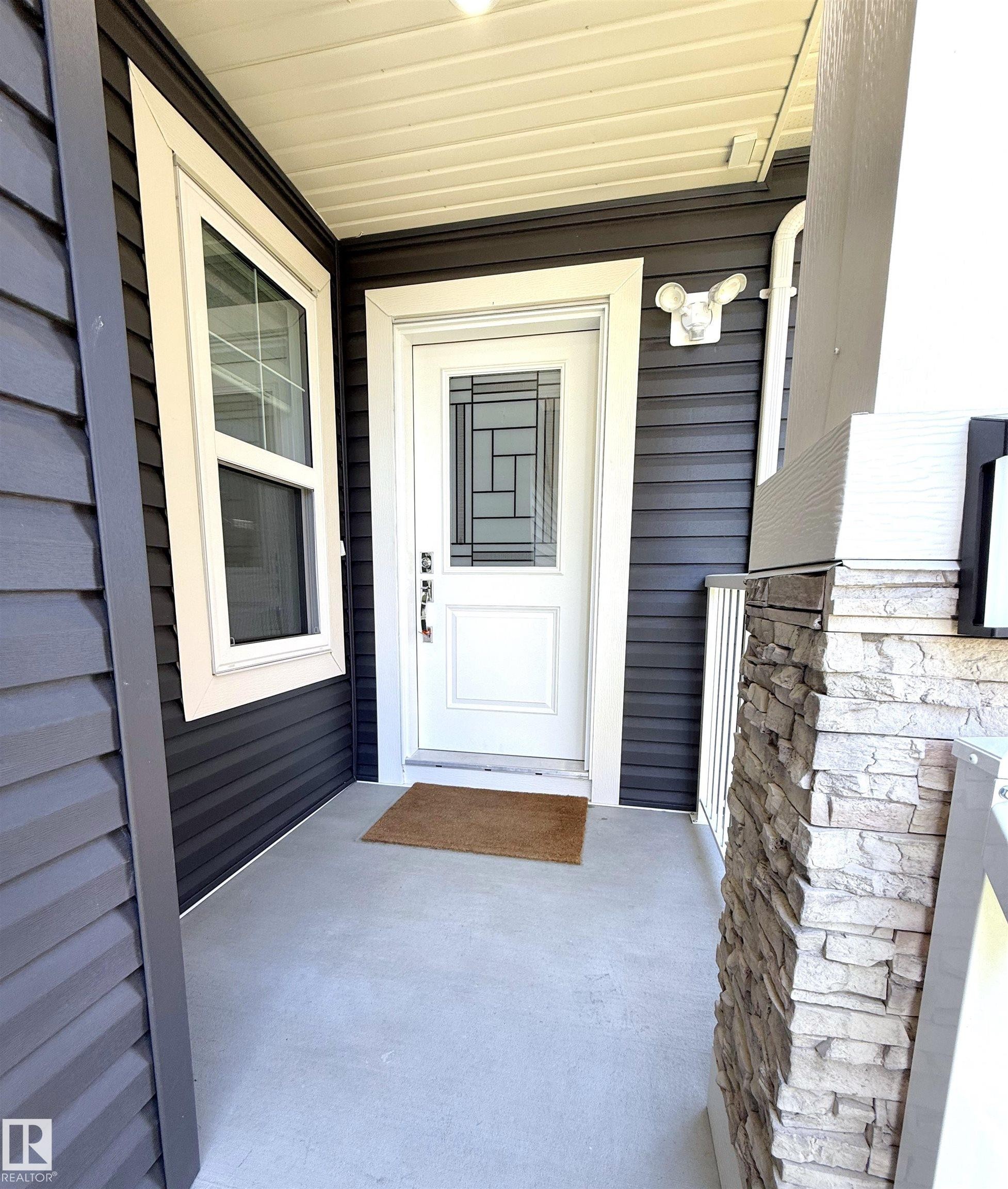 












82 MEADOWLAND Way

,
Spruce Grove,




AB
T7X 0S4

