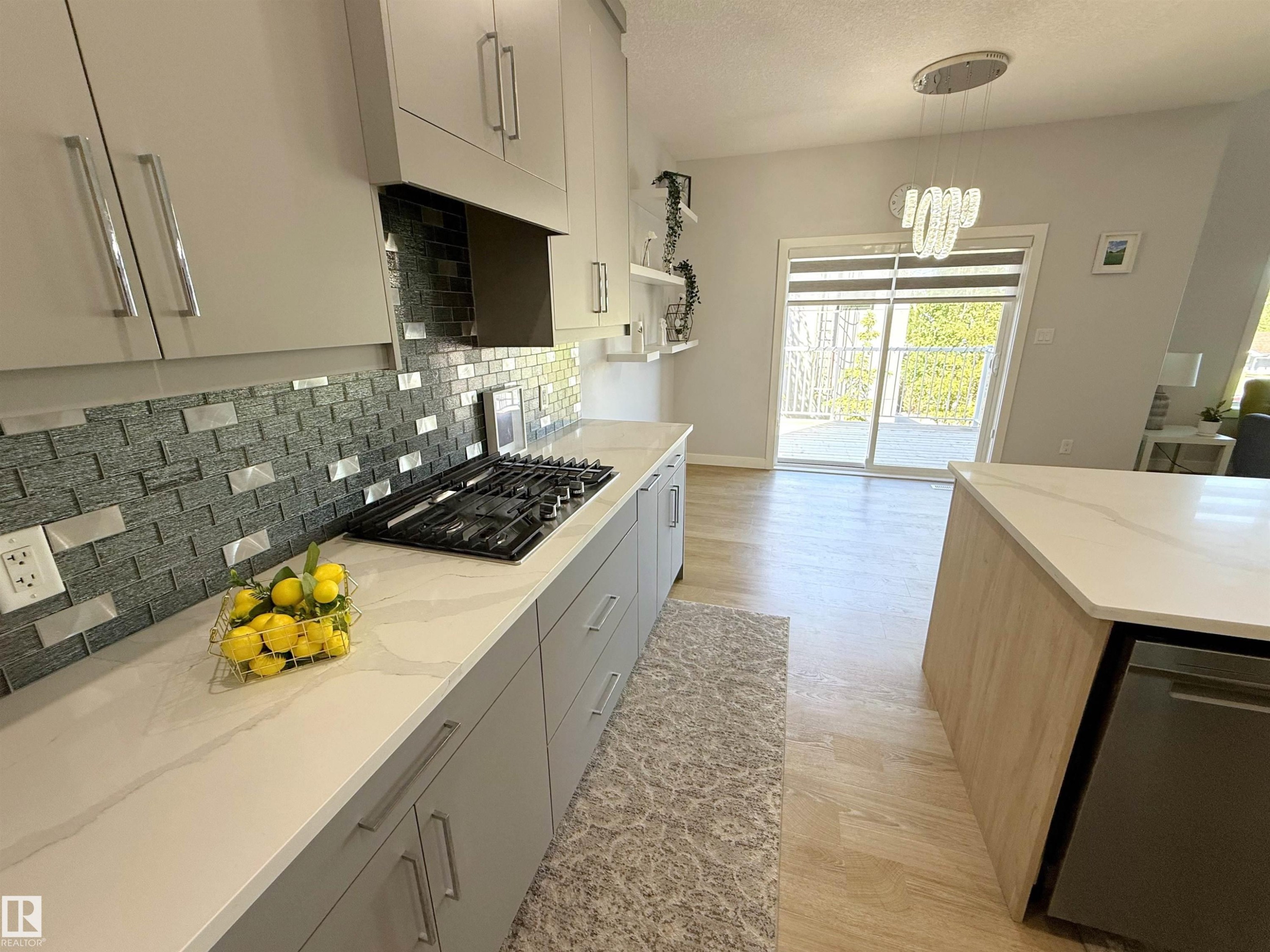 












82 MEADOWLAND Way

,
Spruce Grove,




AB
T7X 0S4

