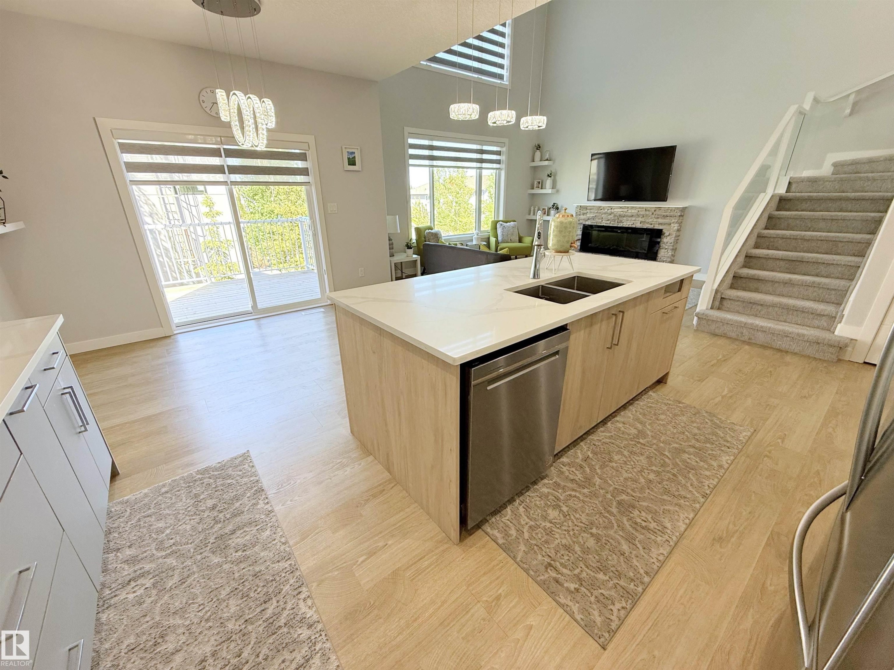 












82 MEADOWLAND Way

,
Spruce Grove,




AB
T7X 0S4

