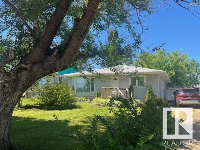 












4614 51 Street Street

,
Thorsby,




AB
T0C 2P0

