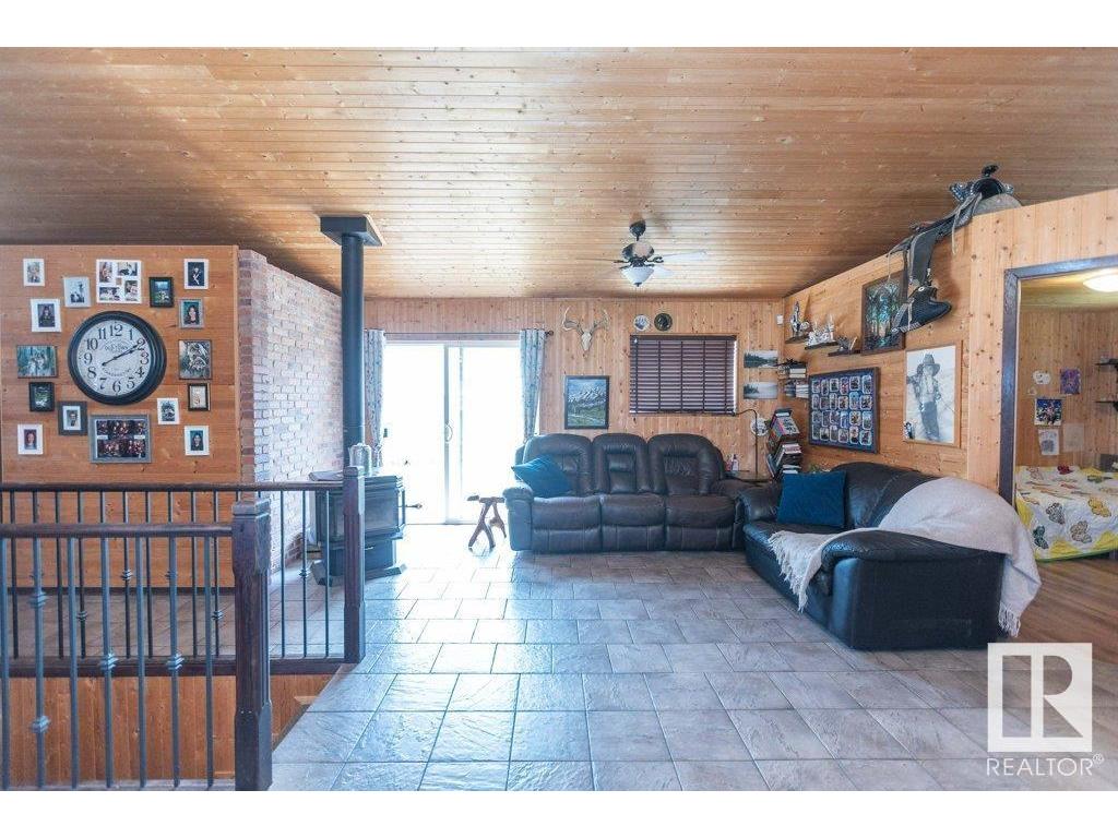 












58229 Rg Rd 272

,
Rural Westlock County,




AB
T0G 0H0

