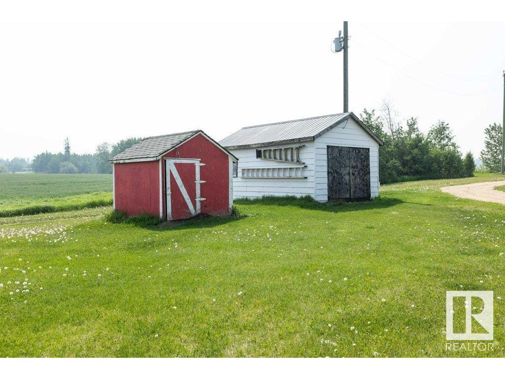 












58229 Rg Rd 272

,
Rural Westlock County,




AB
T0G 0H0


