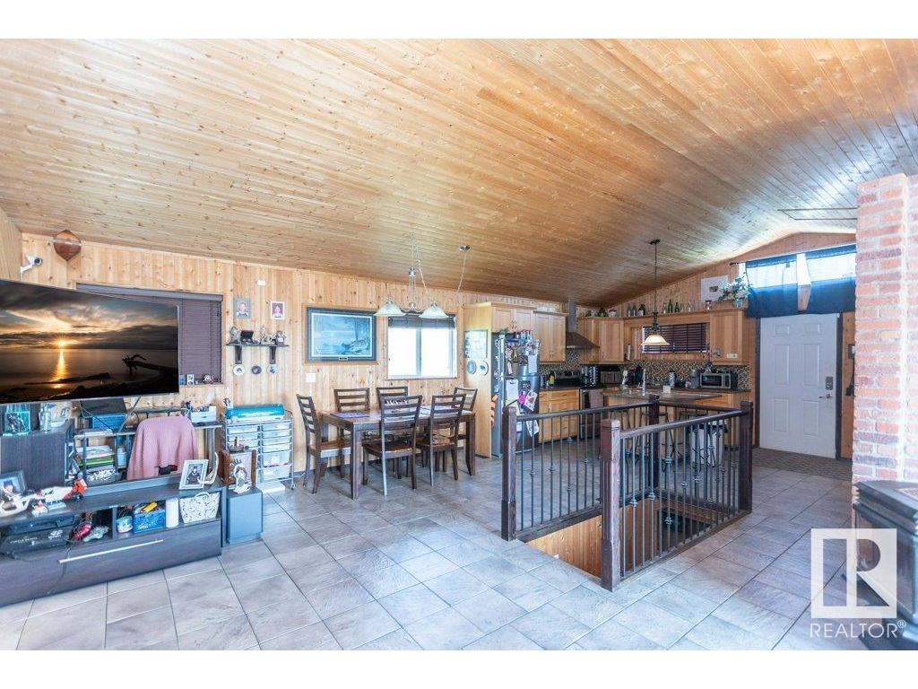 












58229 Rg Rd 272

,
Rural Westlock County,




AB
T0G 0H0

