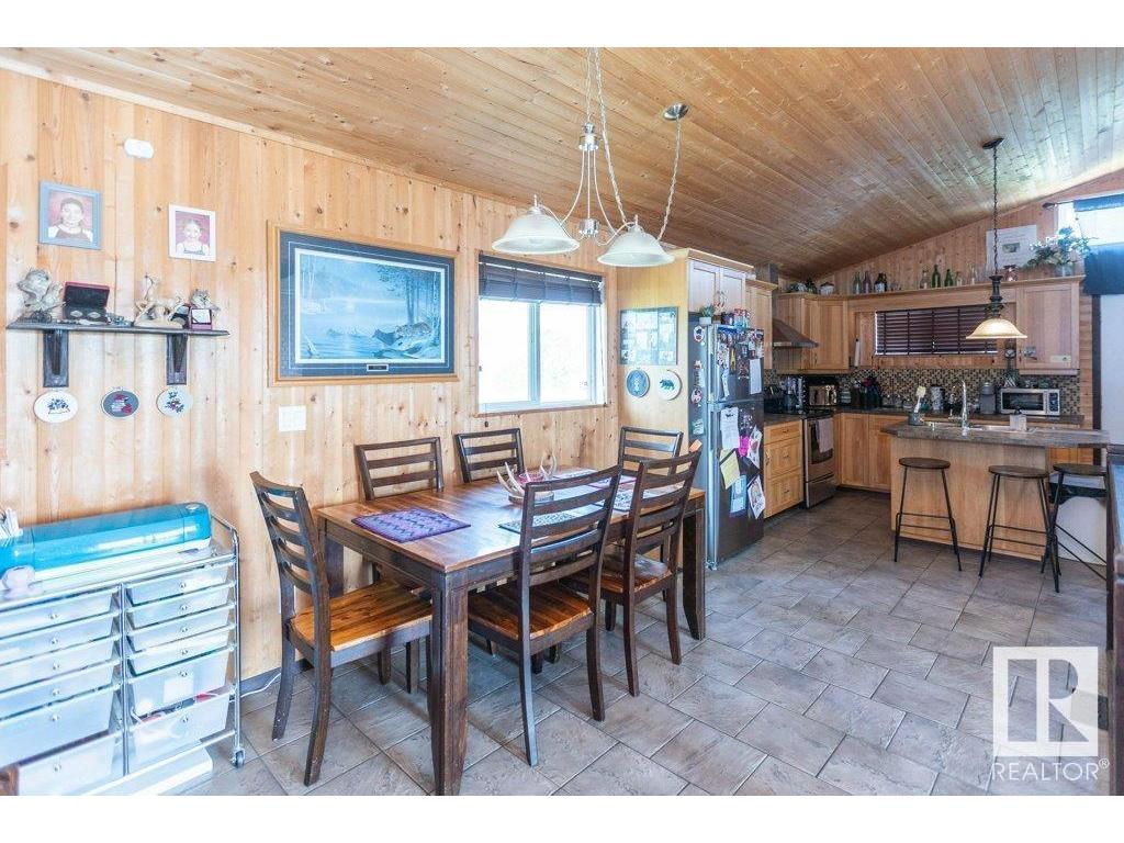 












58229 Rg Rd 272

,
Rural Westlock County,




AB
T0G 0H0

