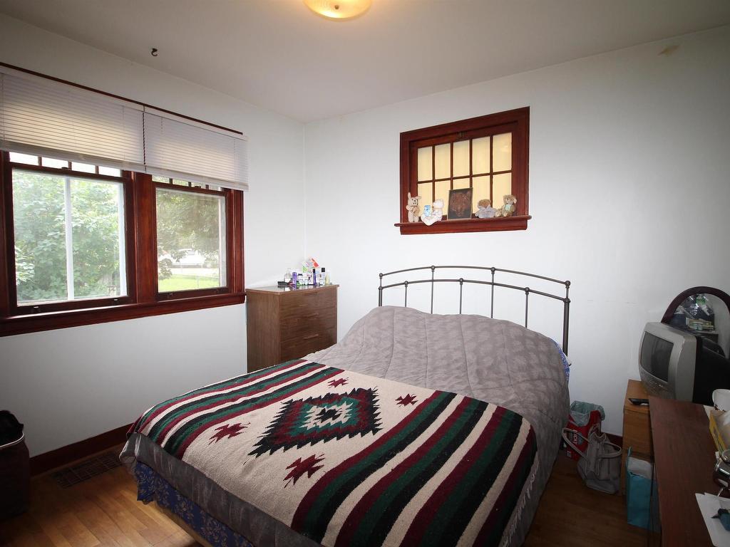 












9931 104 Street

,
Westlock,




AB
T7P 1T3

