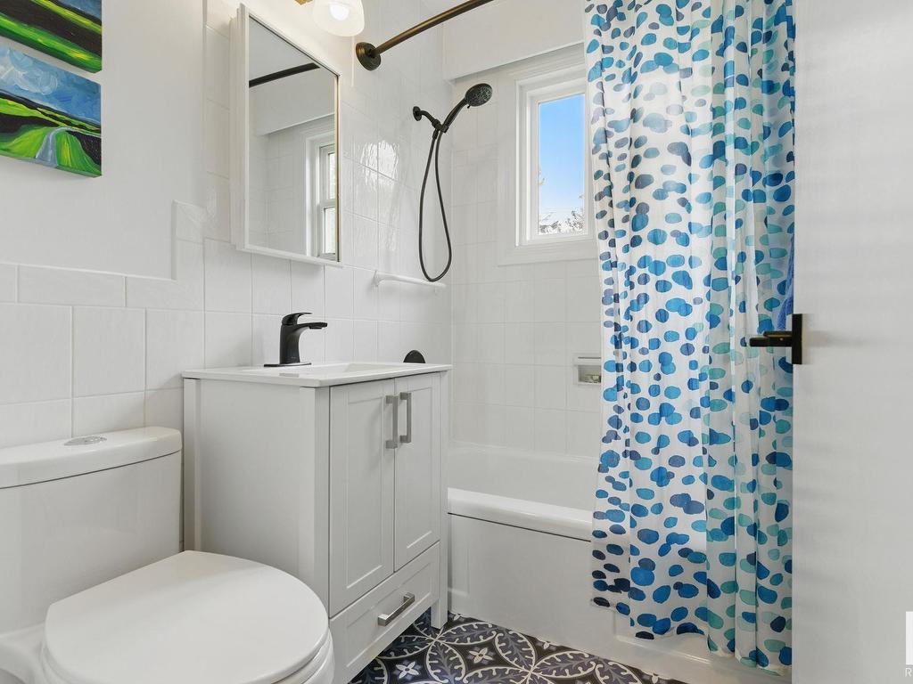 












14004 106A Avenue

,
Edmonton,




AB
T5N 1E1

