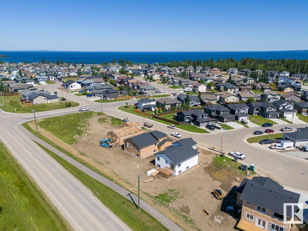












502 Lakewood Close

,
Cold Lake,




AB
T9M 0K7

