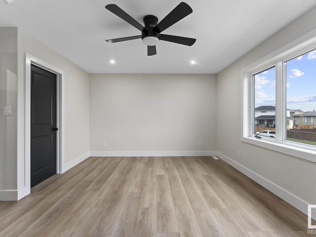 












502 Lakewood Close

,
Cold Lake,




AB
T9M 0K7

