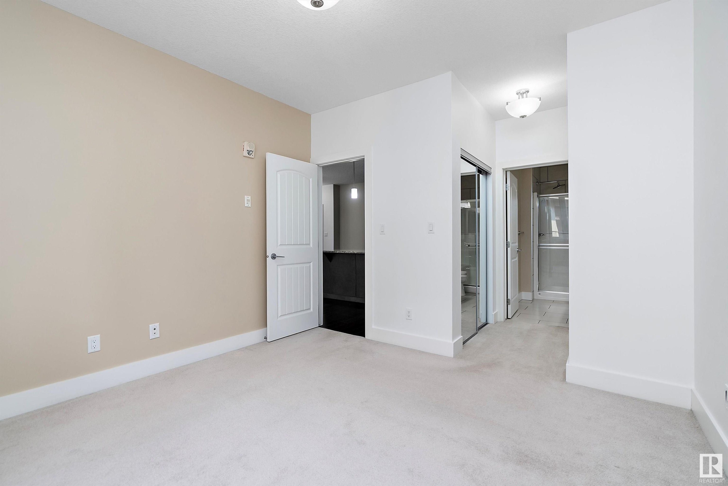 












331 6079 MAYNARD Way

,
Edmonton,




AB
T6R 0S5

