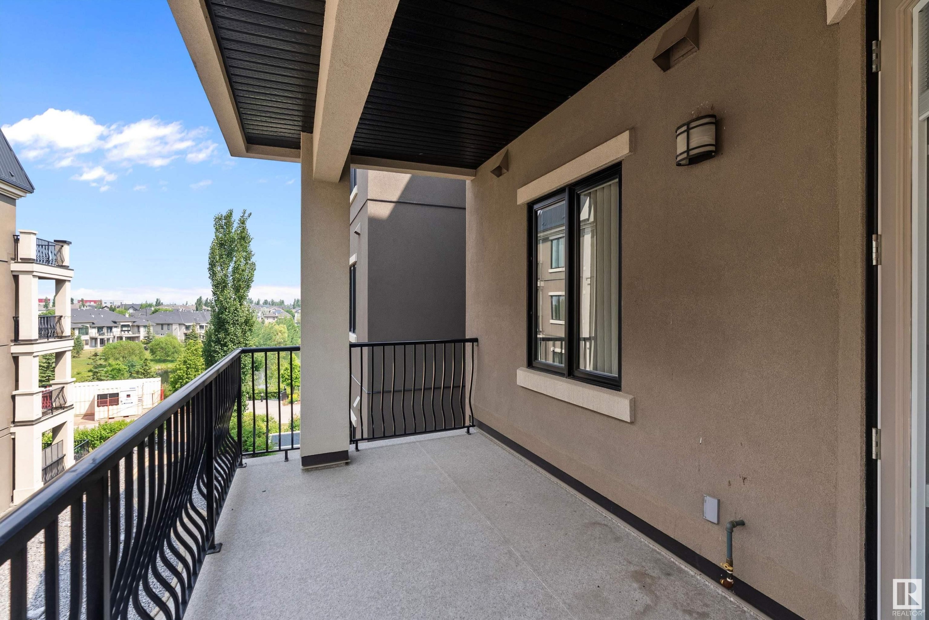 












331 6079 MAYNARD Way

,
Edmonton,




AB
T6R 0S5

