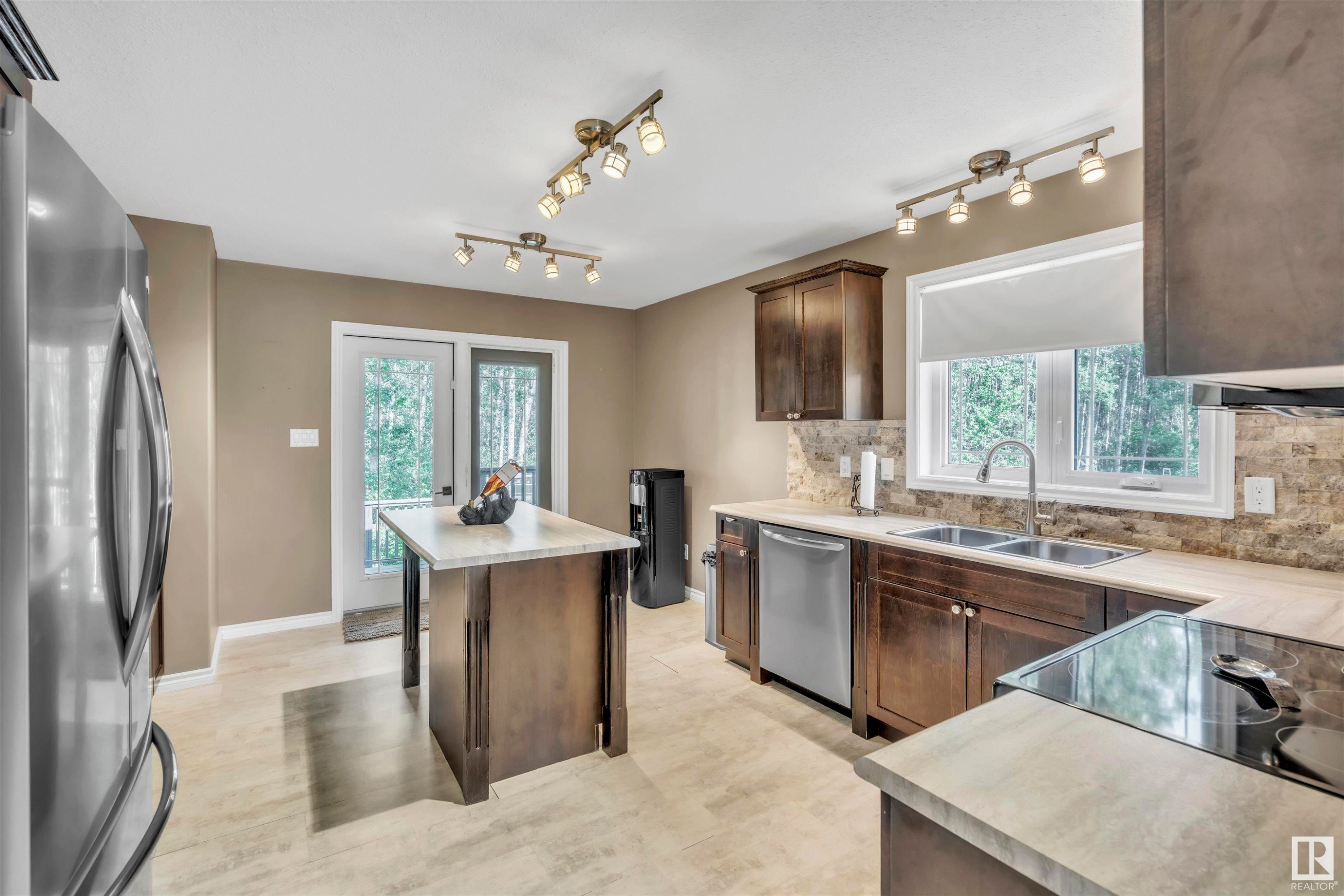 












46 62331 Rge Rd 411A

,
Rural Bonnyville M.D.,




AB
T0A 0T0

