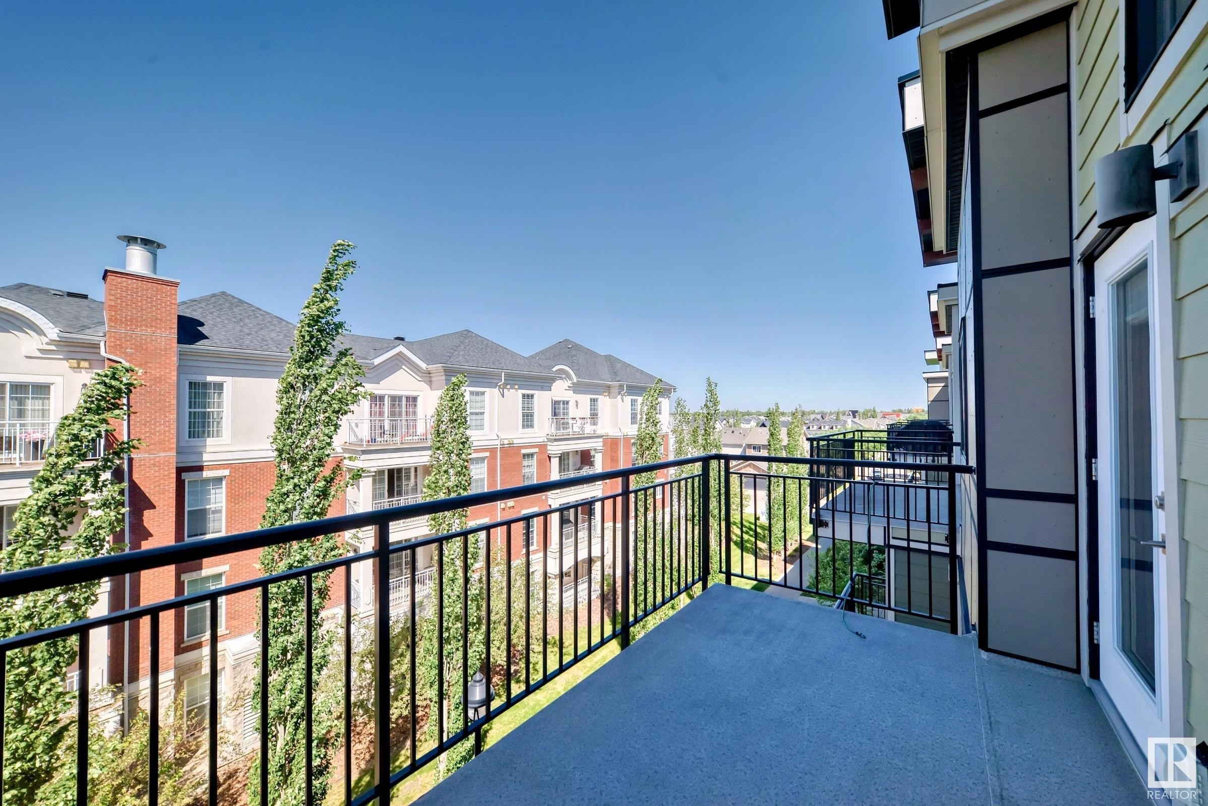 












414 560 GRIESBACH PARADE Parade

,
Edmonton,




AB
T5E 6X1

