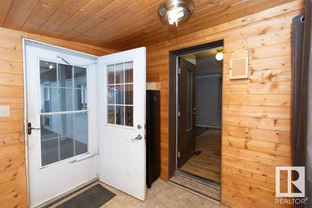 












4907 51 Avenue

,
Pickardville,




AB
T0H 1W0

