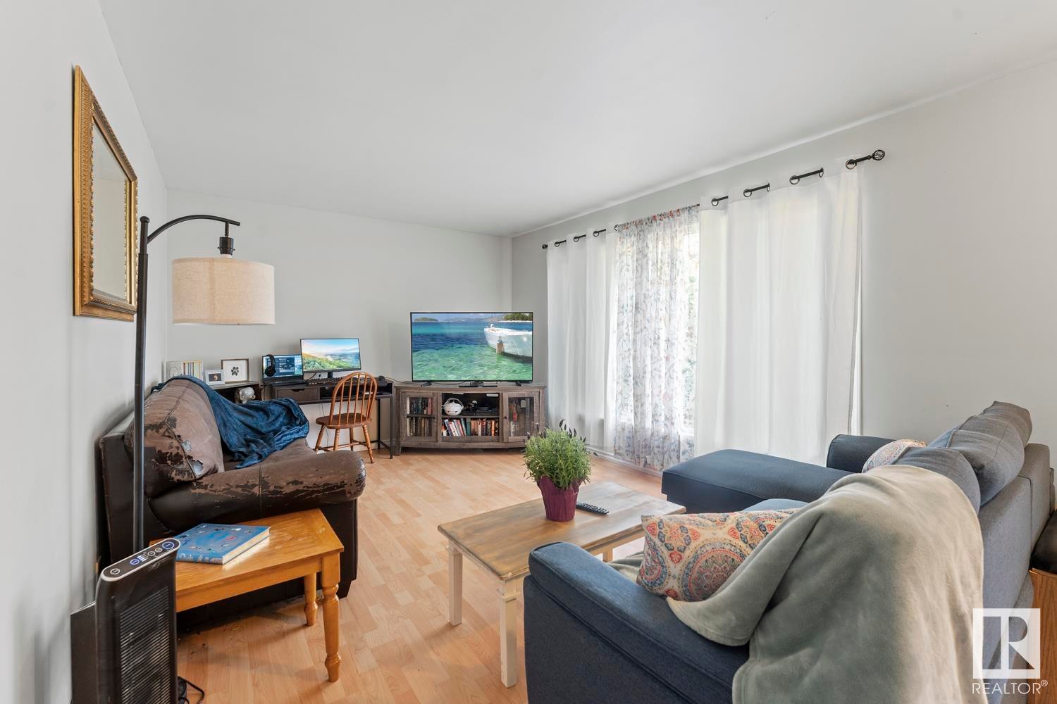 












603 12 Avenue

,
Cold Lake,




AB
T9M 1H5


