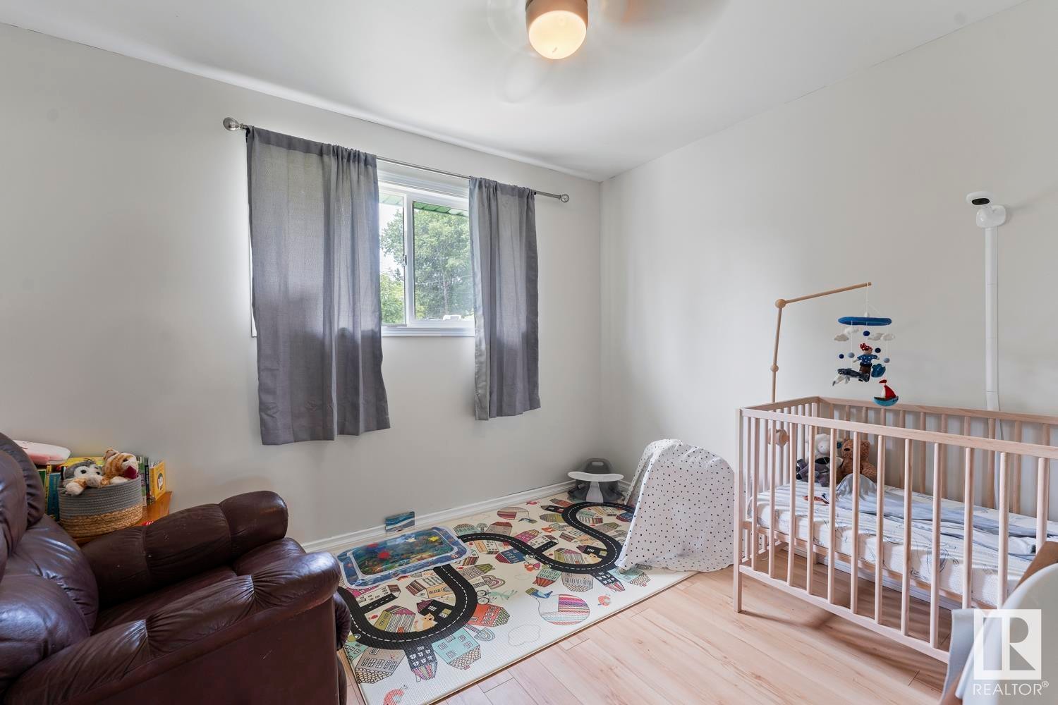 












603 12 Avenue

,
Cold Lake,




AB
T9M 1H5

