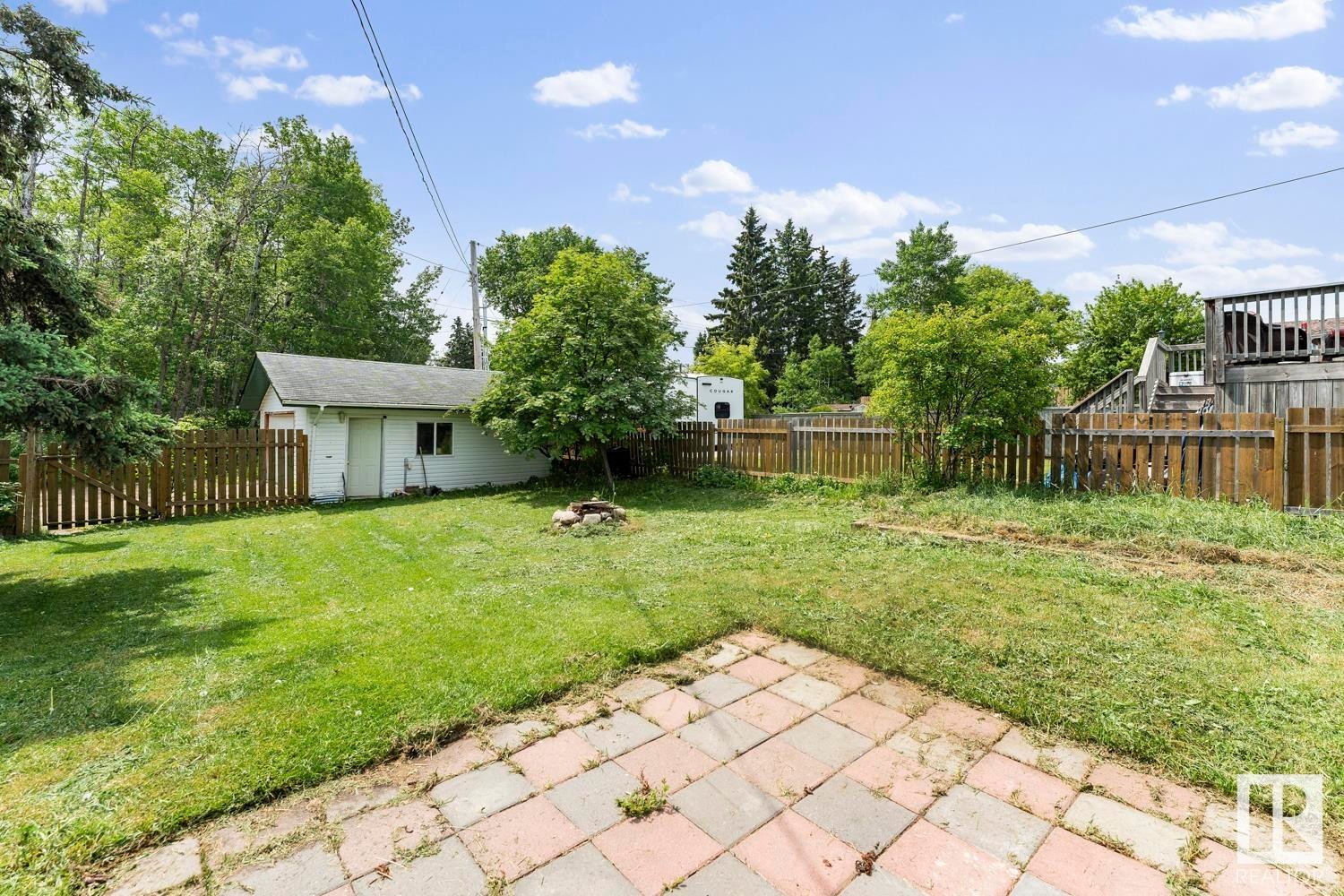 












603 12 Avenue

,
Cold Lake,




AB
T9M 1H5

