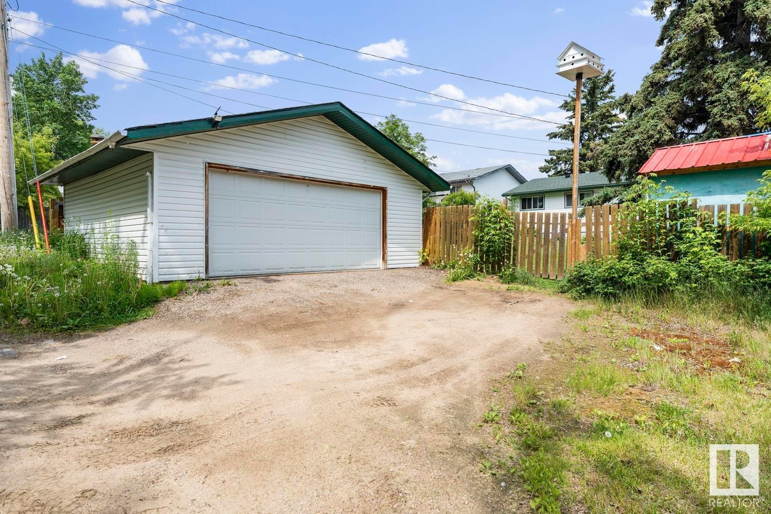 












603 12 Avenue

,
Cold Lake,




AB
T9M 1H5

