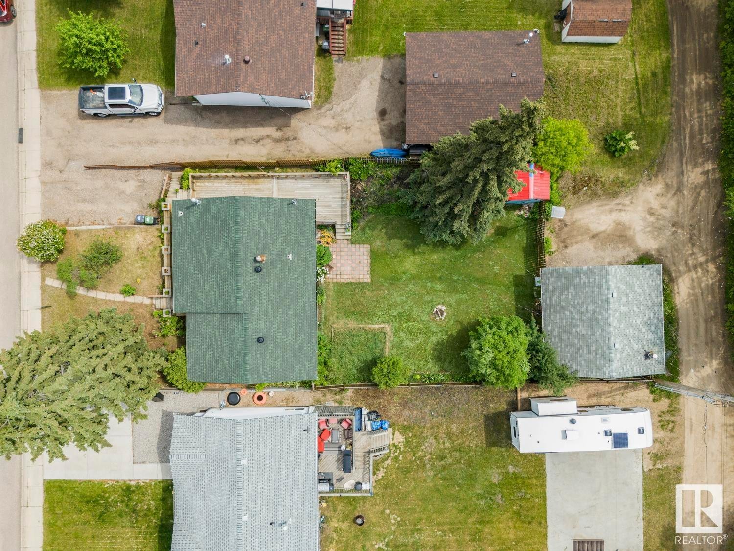












603 12 Avenue

,
Cold Lake,




AB
T9M 1H5

