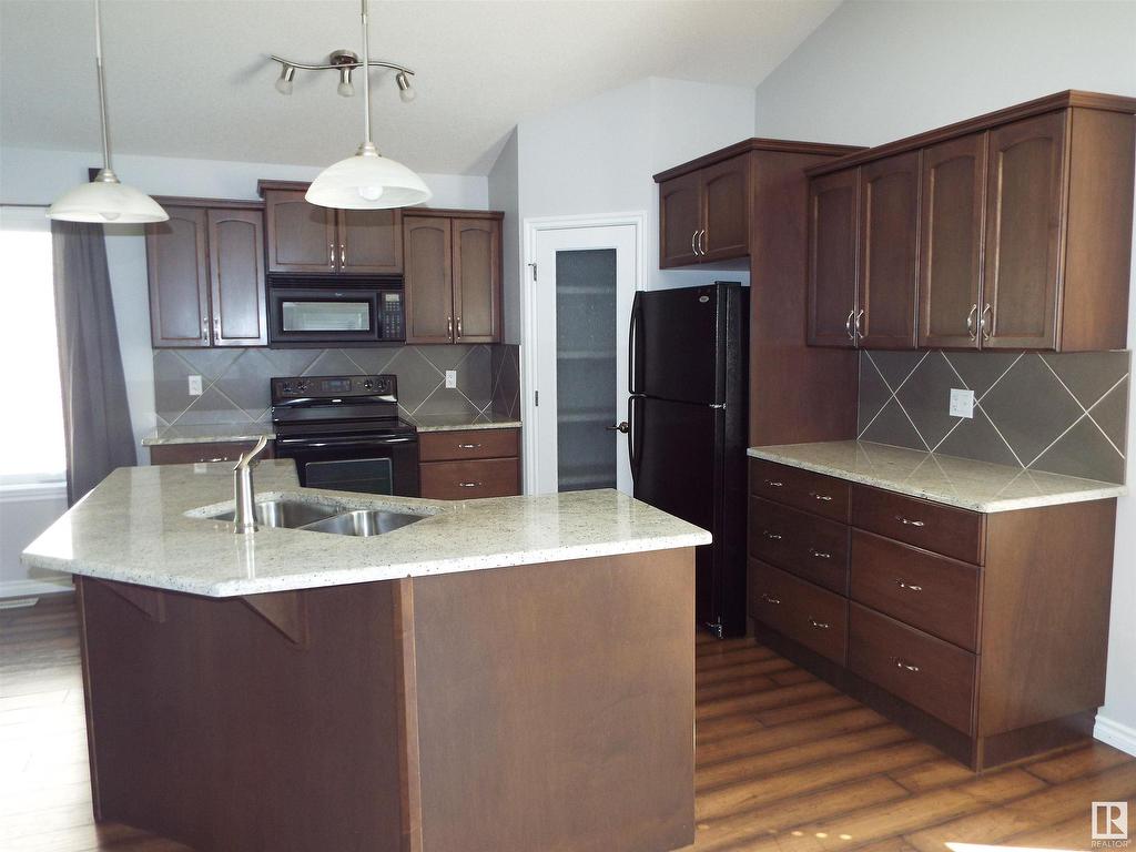 












145 SELKIRK Place

,
Leduc,




AB
T9E 0L6

