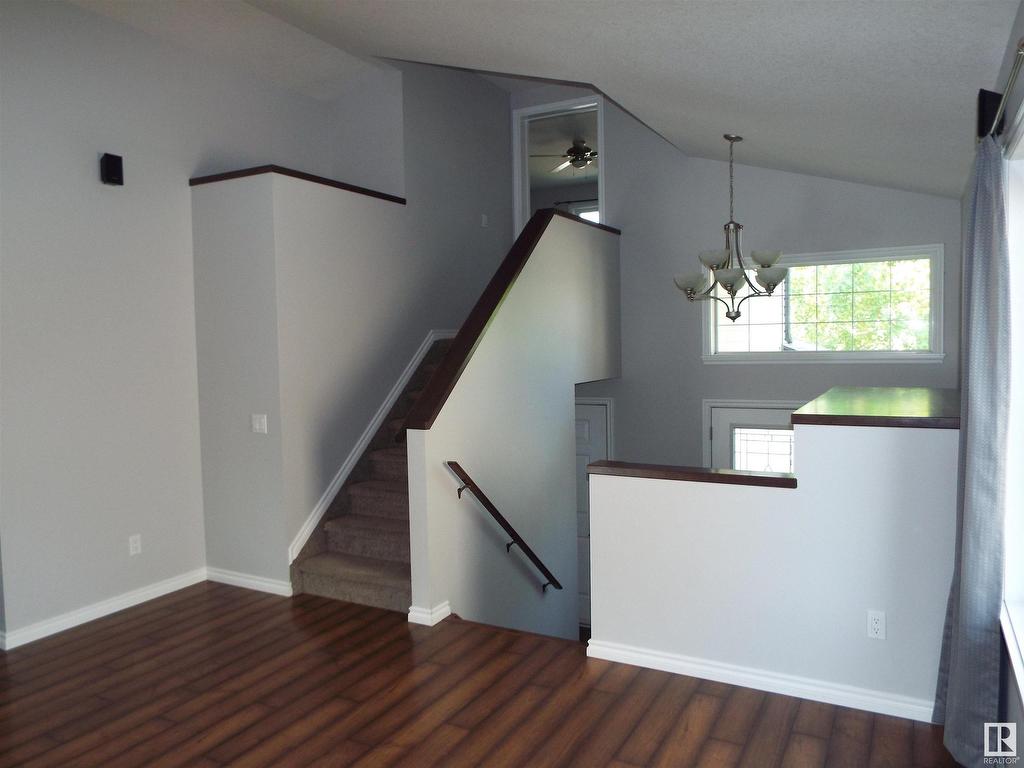 












145 SELKIRK Place

,
Leduc,




AB
T9E 0L6


