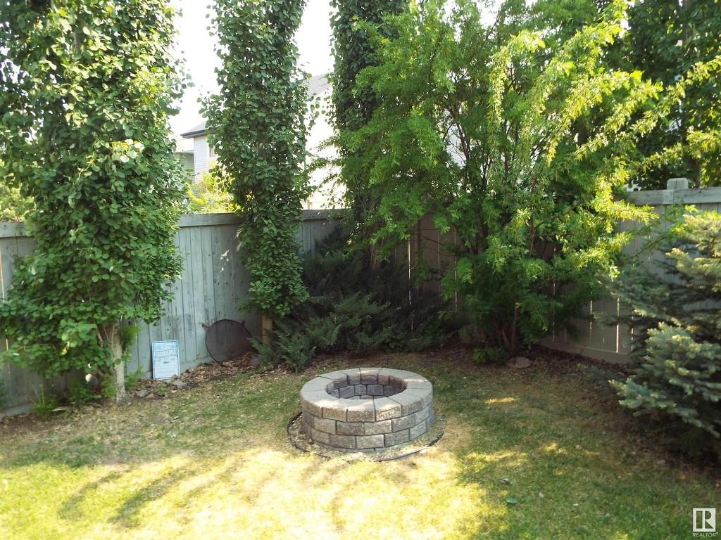 












145 SELKIRK Place

,
Leduc,




AB
T9E 0L6

