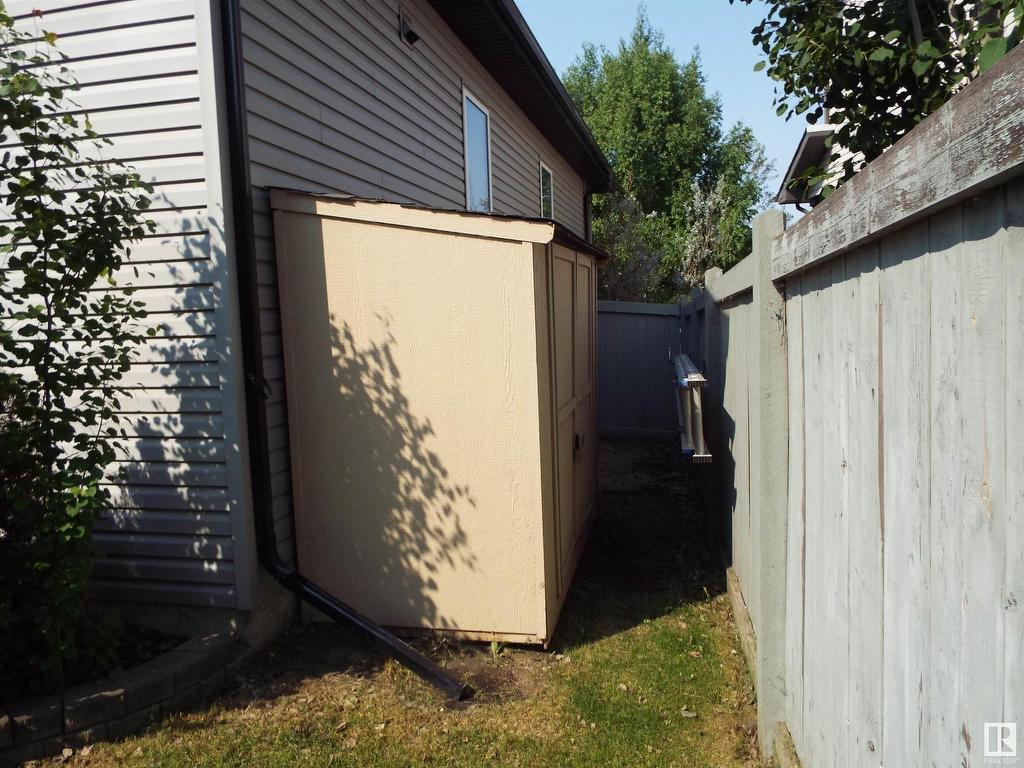 












145 SELKIRK Place

,
Leduc,




AB
T9E 0L6

