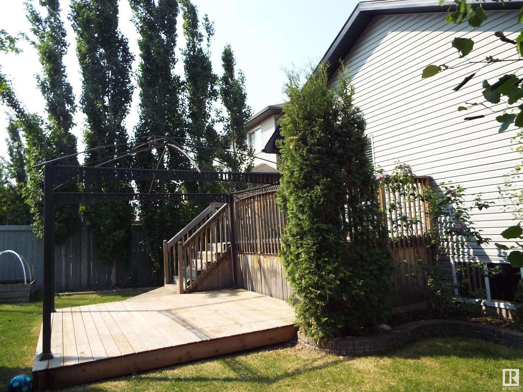 












145 SELKIRK Place

,
Leduc,




AB
T9E 0L6

