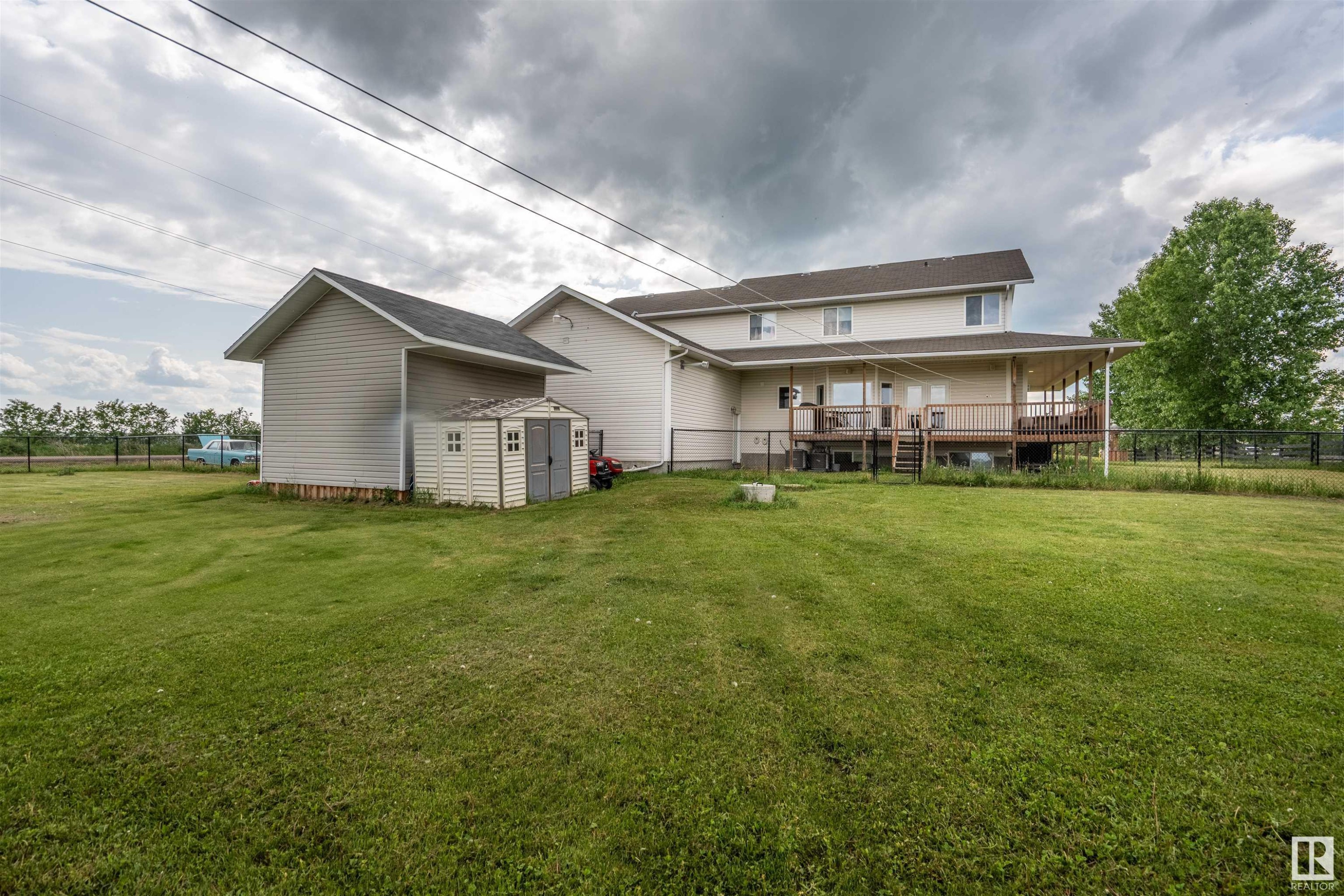 












#1 42310 Twp 632

,
Rural Bonnyville M.D.,




AB
T9M 1P2

