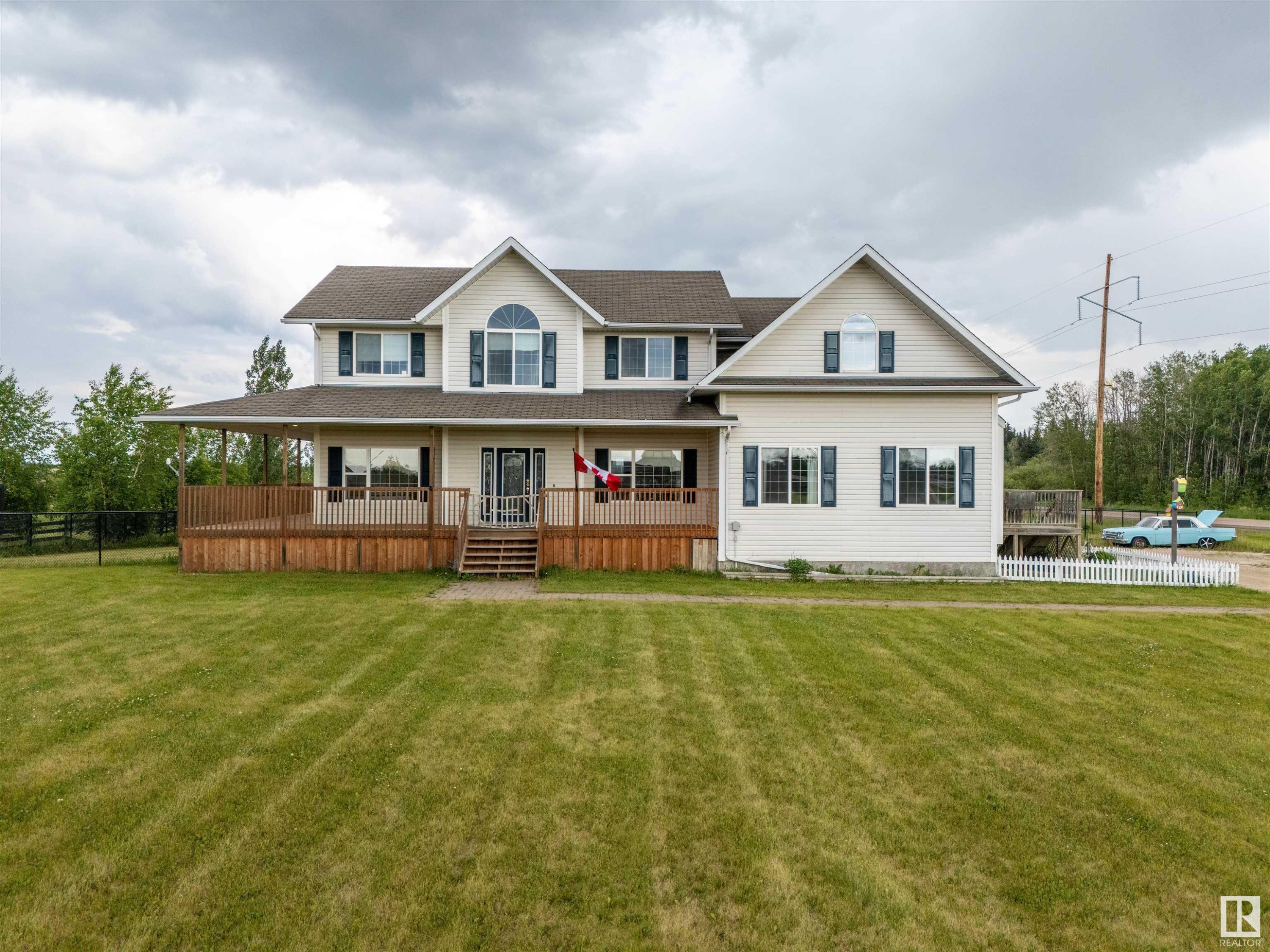 












#1 42310 Twp 632

,
Rural Bonnyville M.D.,




AB
T9M 1P2

